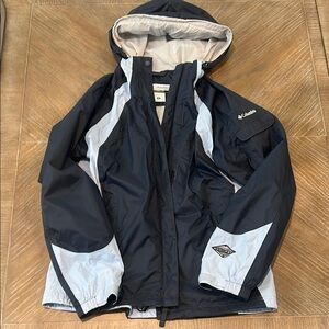 Columbia Women’s Black and Gray Jacket